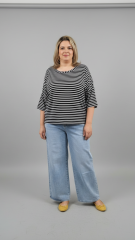 Μπλούζα Plus Size με Οριζόντιες Ρίγες – Μπλε & Λευκό