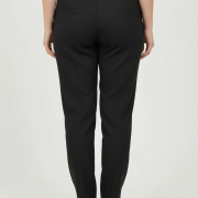 Γυναικείο Κοστούμι Plus Size – Διαχρονική Κομψότητα & Απόλυτη Επαγγελματική Εμφάνιση