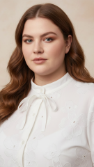 Πουκάμισο Plus Size Μαύρο με Φιόγκο & Διακριτικό Floral Print – Κομψό & Elegant