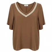 Μπλε Μπλούζα V‑Neck με Διακοσμητικό Ρέλι – Plus Size Chic