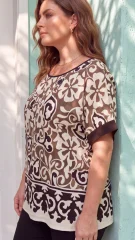 Plus Size Καλοκαιρινές Μπλούζες – Μπεζ Μπλούζα με Καφέ Ornate Print